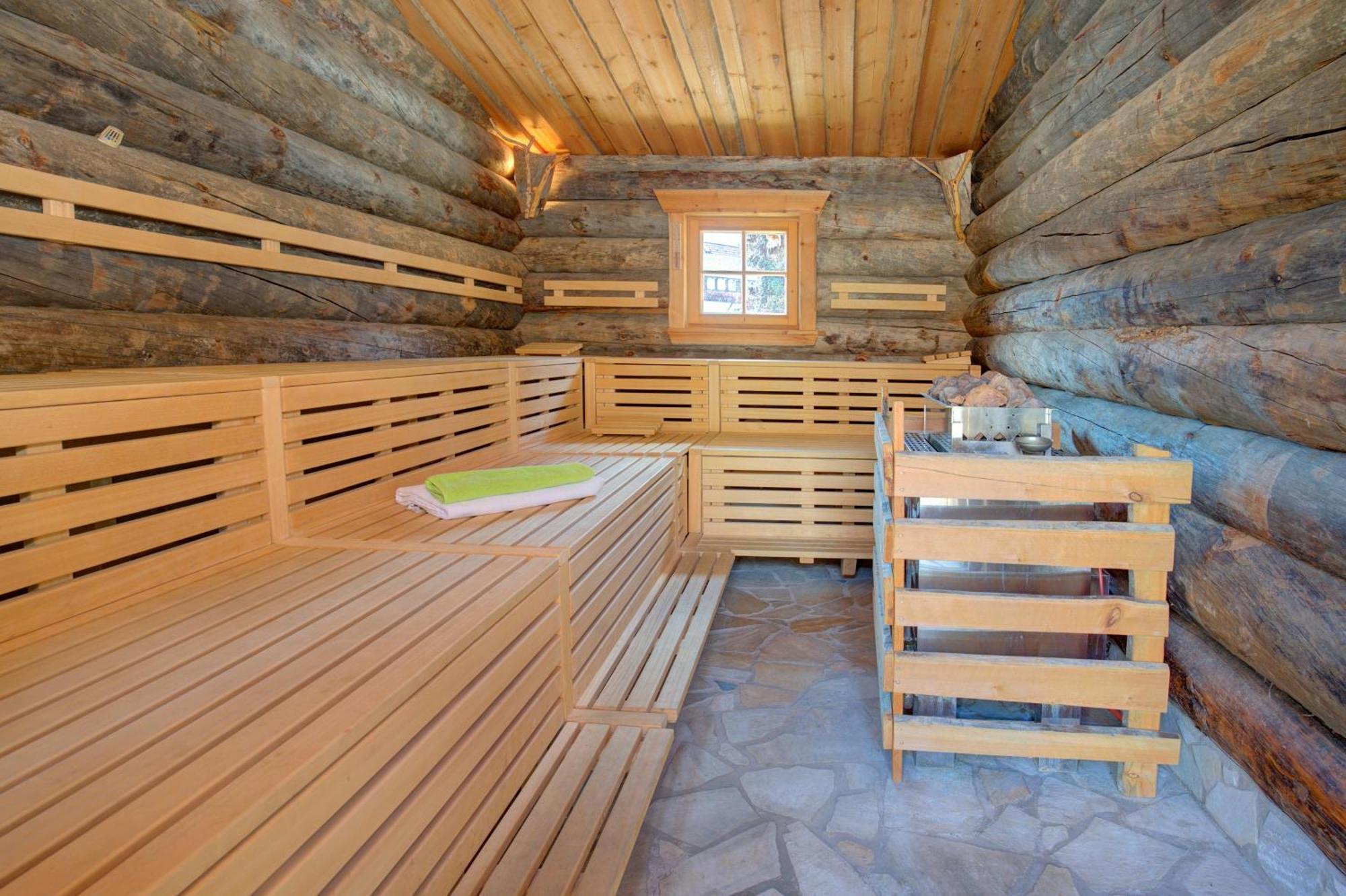 Ferienhotel Oedenhof Mitteltal ภายนอก รูปภาพ